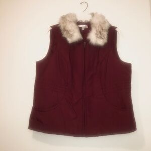 Croft & Barrow Red/Burgundy/Cranberry Nylon Puffer Vest Zip Up Faux Fur Trim 1X